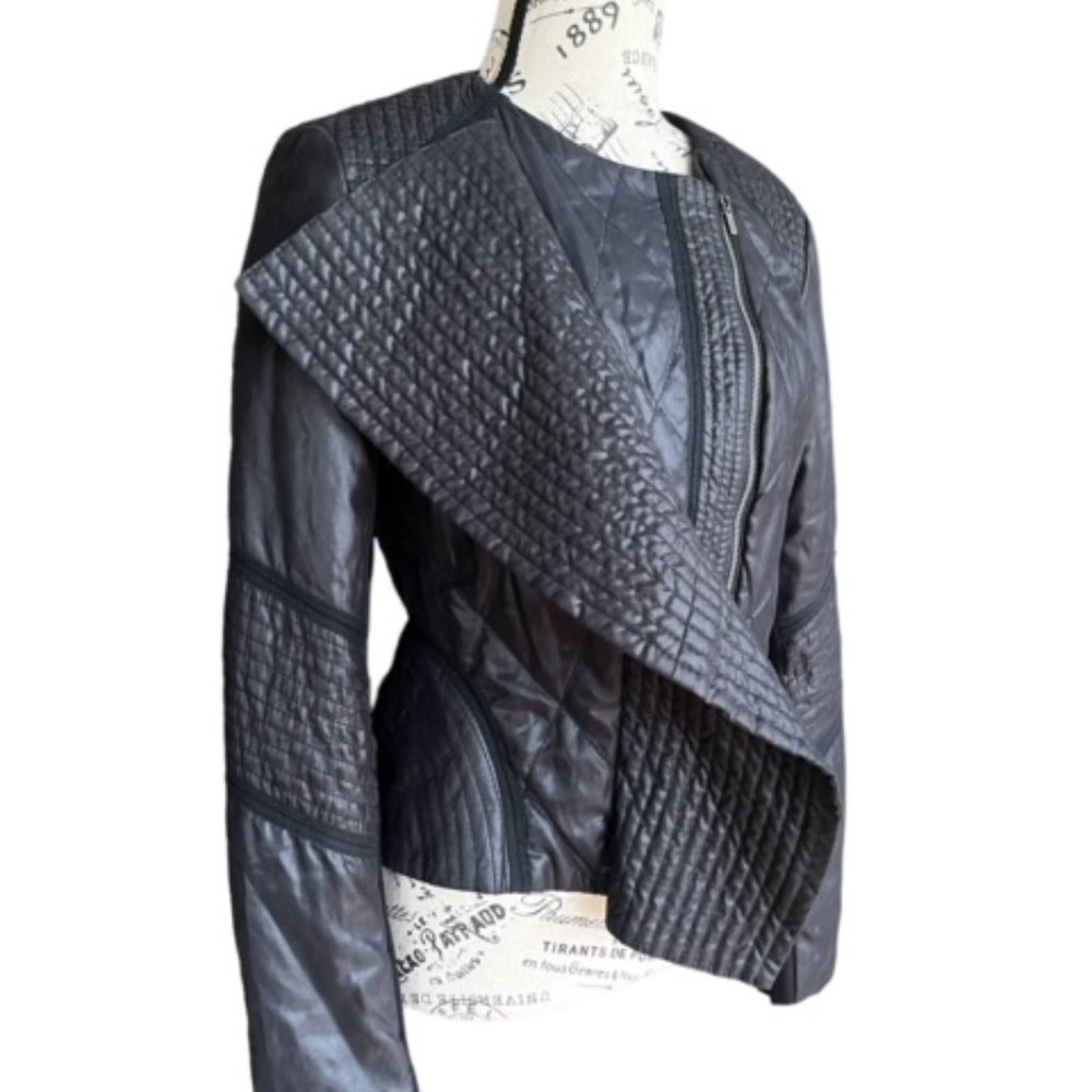 BCBG MAXAZRIA - Picture 3 of 4